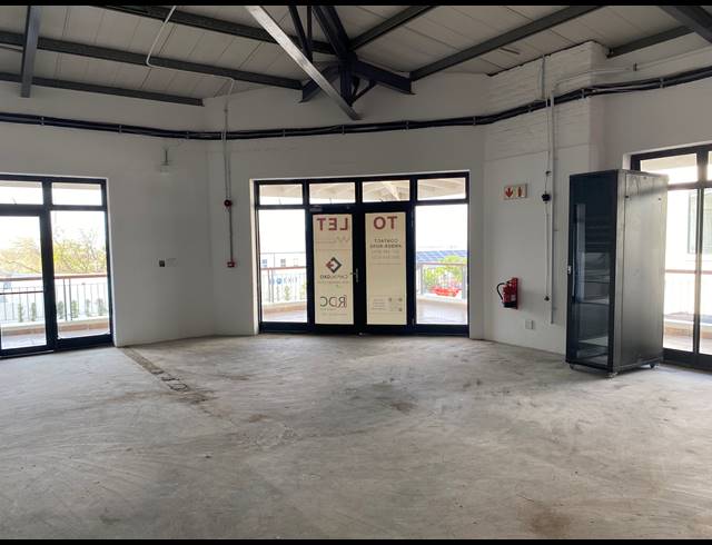 87M² RETAIL TO LET IN WESTLAKE
